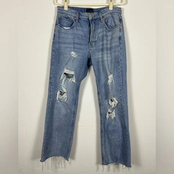 Lucky Brand Boyfriend Jeans Distressed Denim Flare Light Blue- Size 10 - Picture 3 of 9